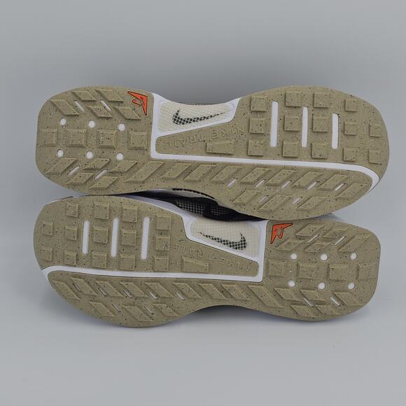 NEW Nike Womens 8 Juniper Trail 3 Running Shoe Olive Green - Picture 10 of 12